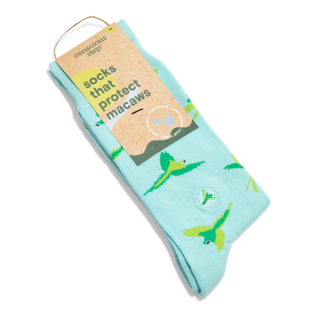 SOCKS THAT PROTECT MACAWS